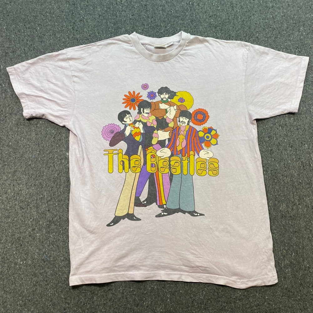 The Beatles Yellow Submarine TShirt Sz M Unisex Lavender Retro Graphic Tee